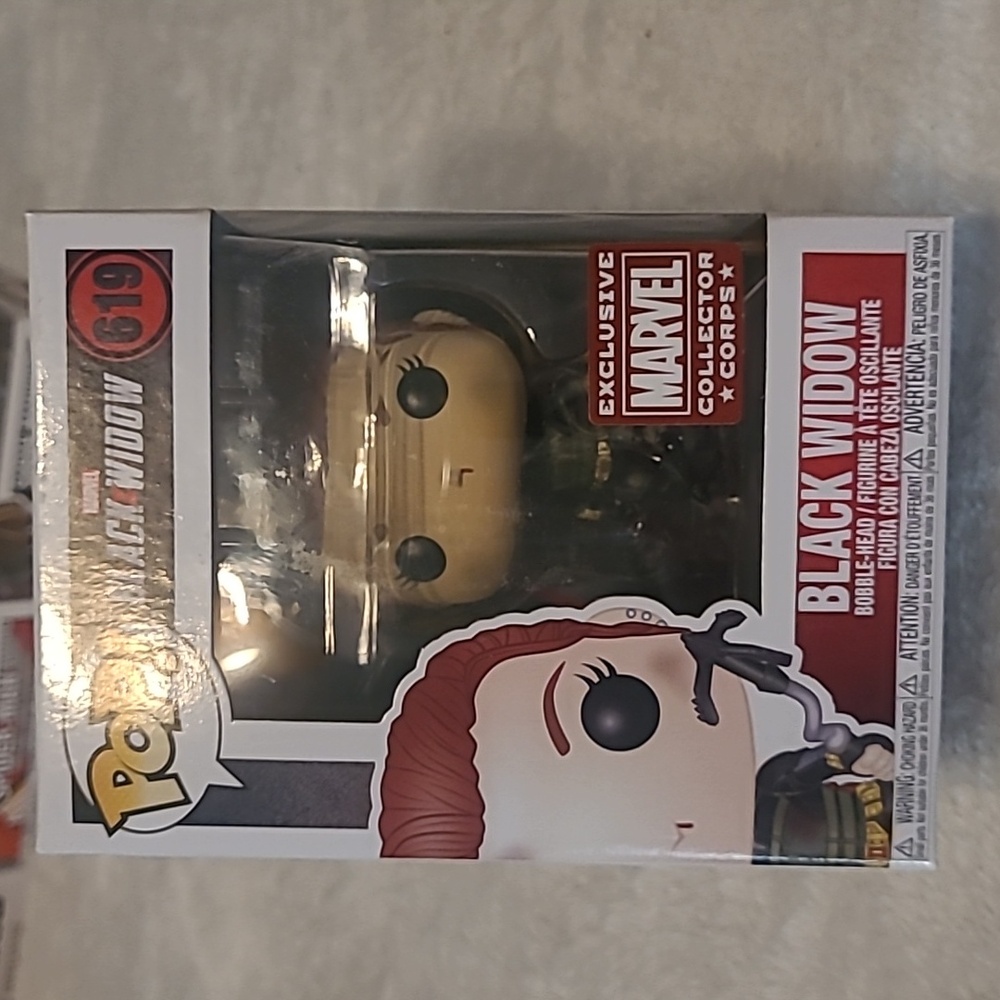 Marvel Black Widow Exclusive Figure